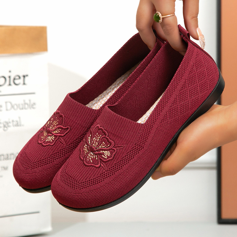 Damen-Strick-Slipper mit Blume – Embroidery Garments Bewertung und Preis